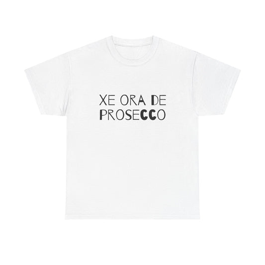 T-shirt bianca p&o xe ora de prosecco Printify